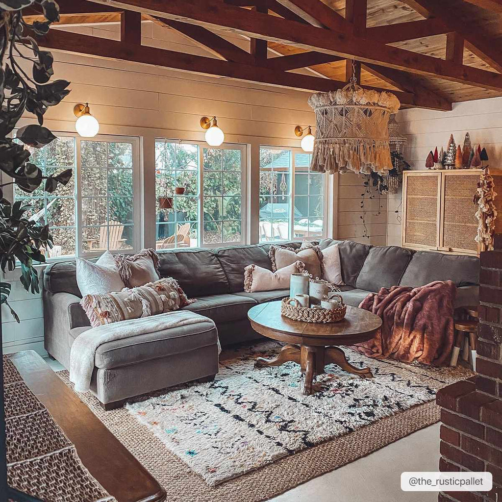 Arcanum Hand Knotted Wool Area Rug