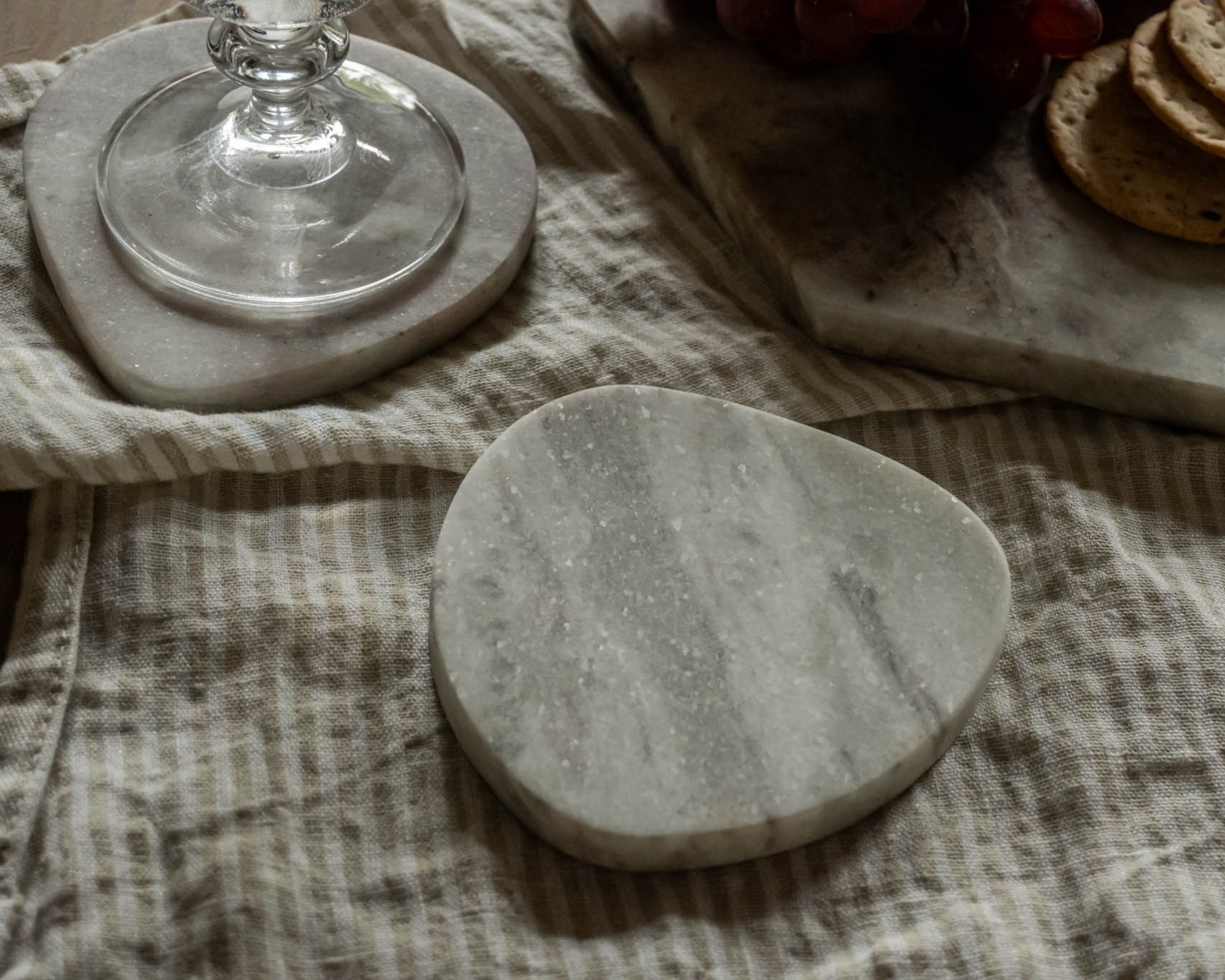 Amie Natural Polished Marble Coasters Irregular Shape