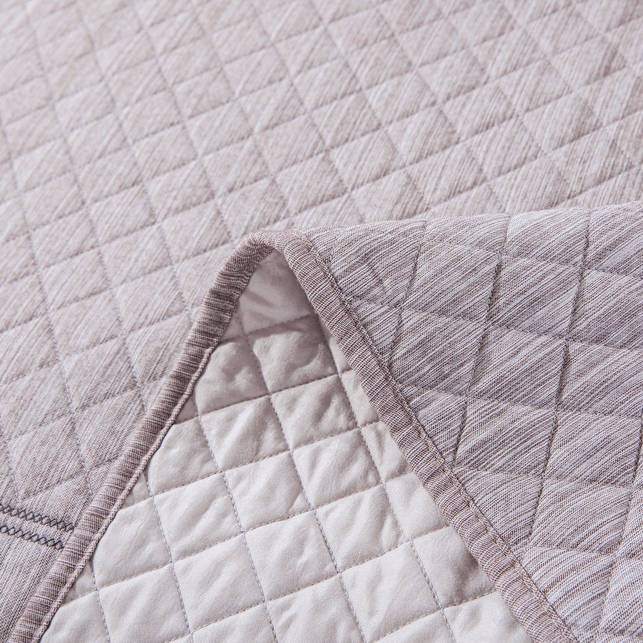 DaDa Bedding Whimsical Lavender Grey Cottage Soft Quilted Coverlet Bedspread Set (JHW866)