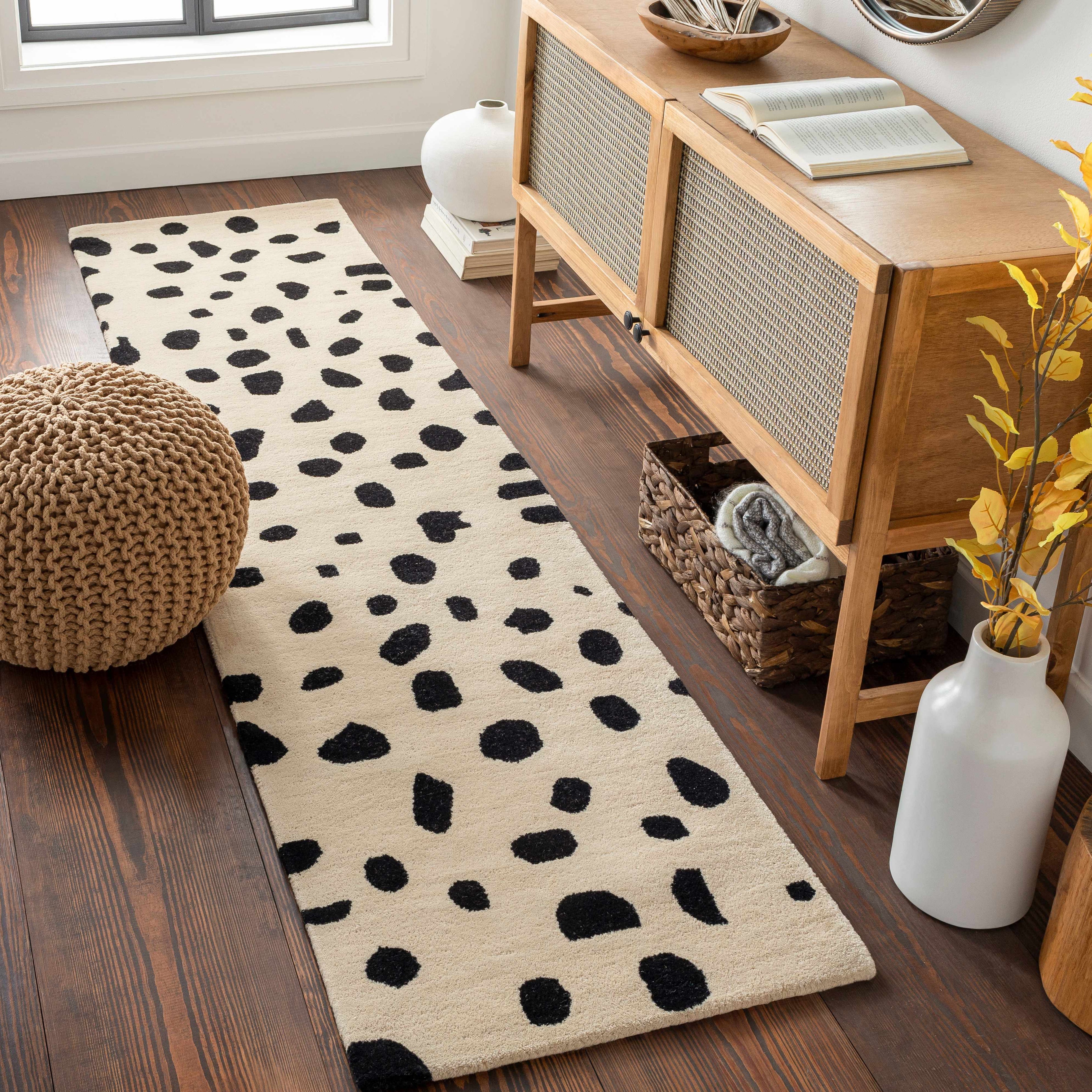 Guiseley Dalmatian Hand Tufted Wool Area Rug-2
