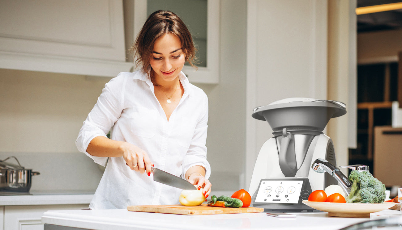 Multifunctional Kitchen Robot COBBO 7