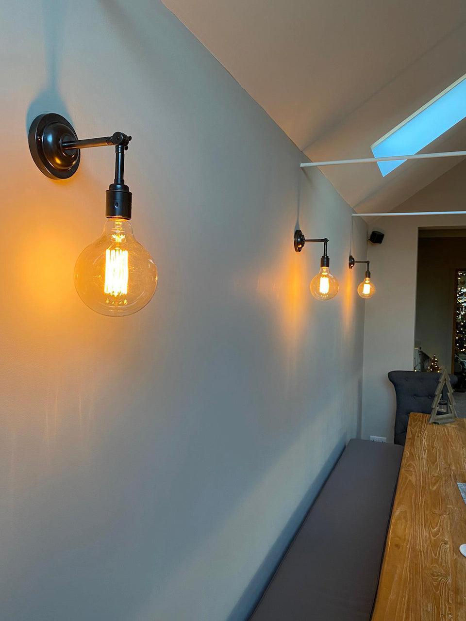 Wall light - Traditional