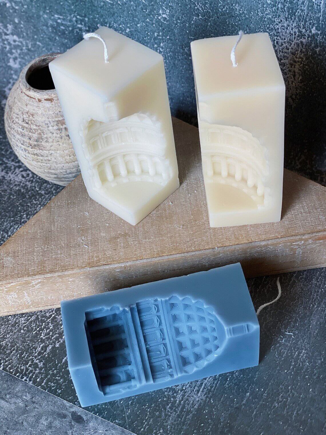 When In Rome Handmade Candle – A Fragrant Journey to Italy-4