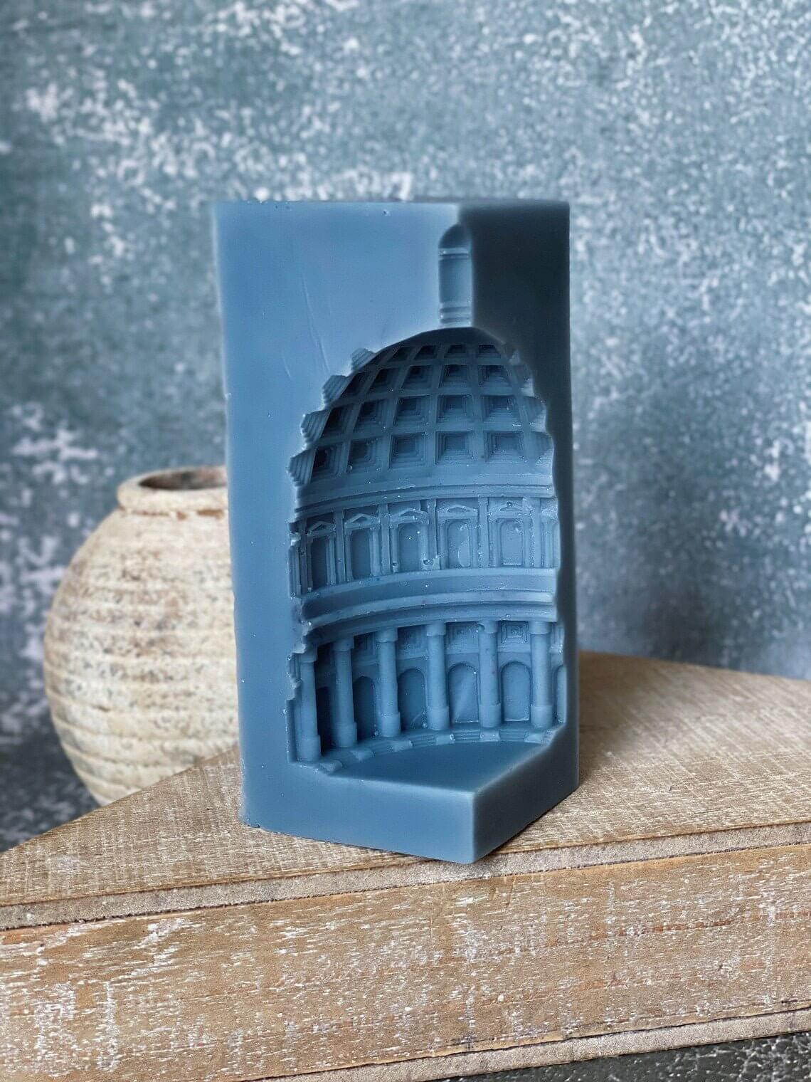 When In Rome Handmade Candle – A Fragrant Journey to Italy-3